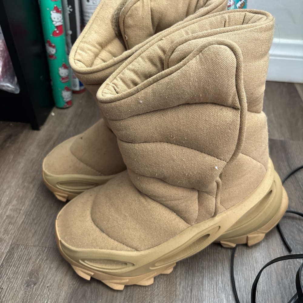 Yeezy khaki nsltd boots